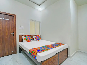 Fabhotel Bharti Palace