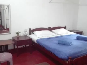 Okay Goldi guest house