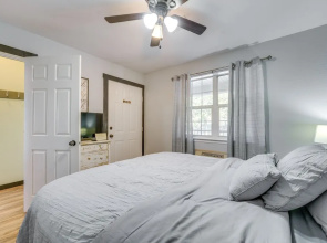 Vibrant Holiday Hills Resort Condo w/ Balcony