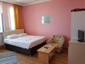 Yali Otel