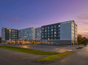 Courtyard by Marriott Albany Airport