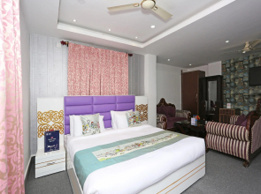 Capital O Royal Suites