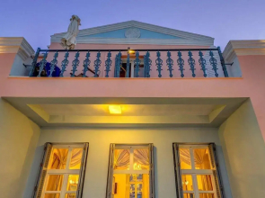 Apollonion Palace Hotel
