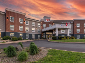 Best Western Plus Bridgewater Hotel & Convention Centre