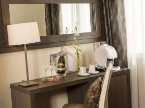 Best Western Plus Hotel Elixir Grasse