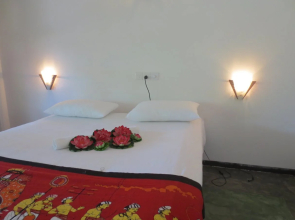 Luvi Lucas River Side