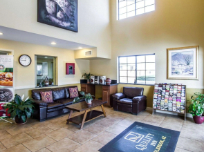 Quality Inn Holbrook near Petrified Forest