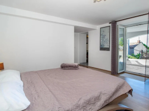 Amazing Apartment in Jadranovo With Wifi and 1 Bedrooms