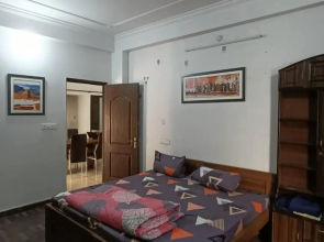 3 BHK In VIP Area, Hazrat Ganj, Lucknow
