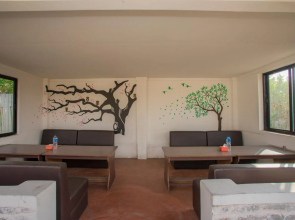 White Orchid Resort  By OYO Rooms