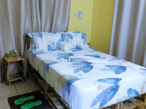 Lux Suites Mtwapa Holiday Home