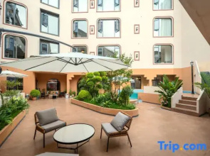 Xuyi•Jing and family pool homestay (Taoxichuan Wenchuang Block)
