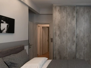 101m² Renovated Apartment in Koukaki