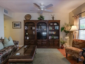 Anchor Inn - Unit 3 2 Bedroom Apts