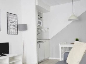 Residencia Universitaria Resa La Ciutadella -Campus Accomodation