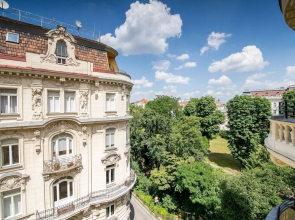 Duschel Apartments Imperial Living