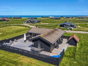 "Frederik" - 400m from the sea in NW Jutland