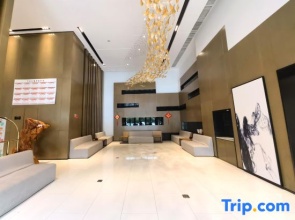 Huayue Hotel