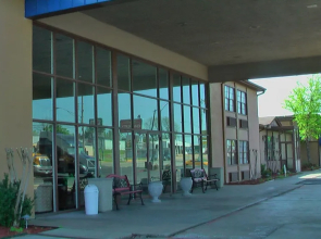 River Valley Inn & Suites (Extended Stay)