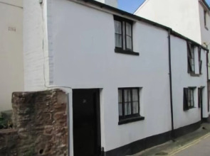 Lovely 2-bed Cottage in Paignton Near Town & Beach