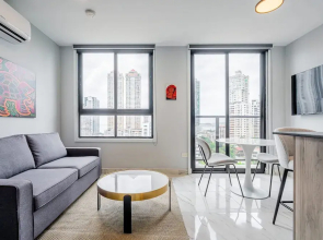 w Situated 1BR w Beautiful View in Calle 50