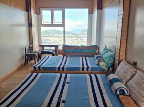 Wanay's Rocky Mountain Homestay