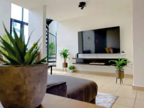 Beachside Adventure Suites