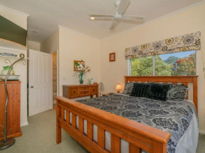 Harbour View Haven - Pauanui Holiday Home