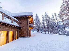 Chalet Imbosc'che - 5 Beautiful Rooms in Charming B&B