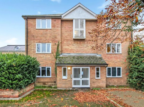 George Suite - Two Bed Apartment with Parking