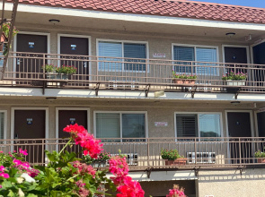 Days Inn by Wyndham Alhambra CA