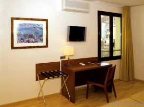 Hotel Via Augusta