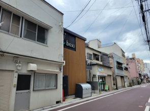 Boxi Hakata 1