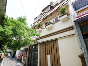 Airy Eco Syariah Johar Baru Utara Satu Gang Sepuluh Jakarta