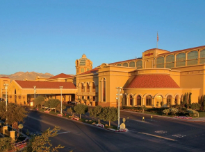 Suncoast Hotel and Casino