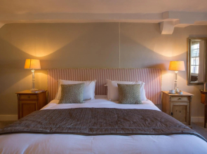 The Angel at Burford