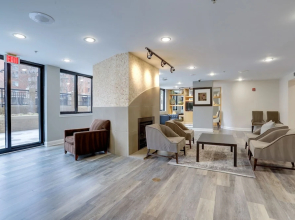 Fascinating Apt in Ballston With Gym