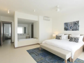 AO Luxury Residence by BARNES