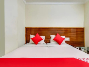 Hotel Tejas Inn by OYO Rooms