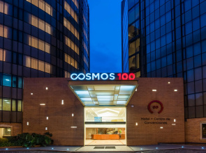 Cosmos 100 Hotel & Centro de Convenciones