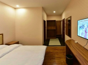 Shell Shanxi Jinzhong Qi County Zhaochu Ancient Street Hotel