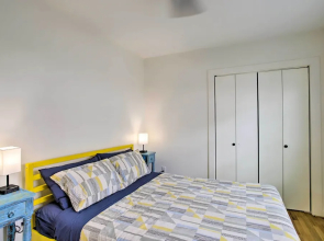 Houston Apt w/ EV Charging: 3 Mi to Downtown!