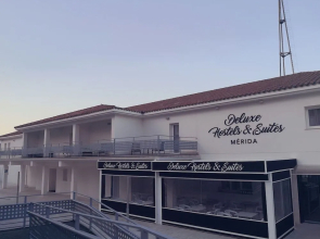 Deluxe Hostels & Suites Merida