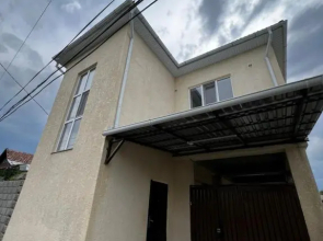 Meiman House close to Asia Mall