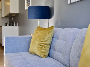 Private Apartment at Ports Edge