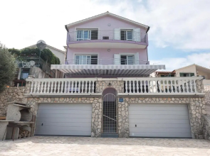 Apartments Atlas Grubišić