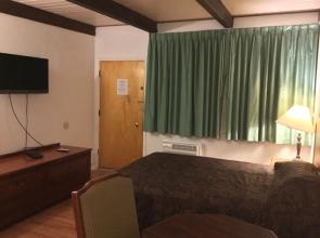 Pacific Lodge Tacoma