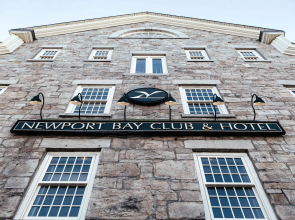 Newport Bay Club and Hotel