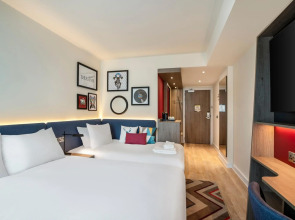 Hampton by Hilton London City