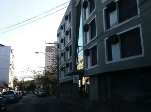 Metropolis Apart Hotel
